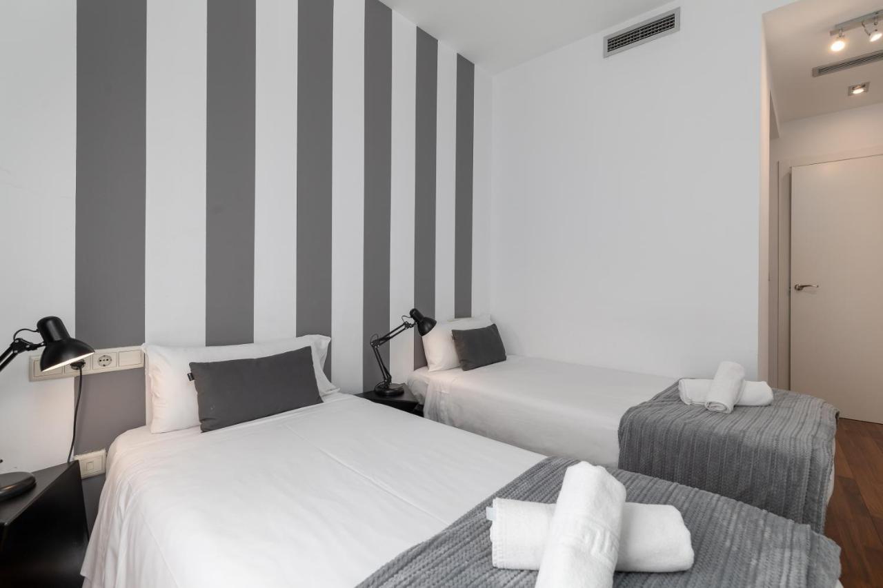Baron Suites Valencia Exterior photo